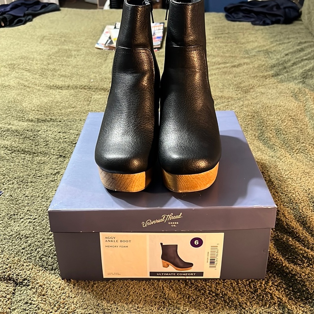 Black Clog Platform boots by Universal Thread.